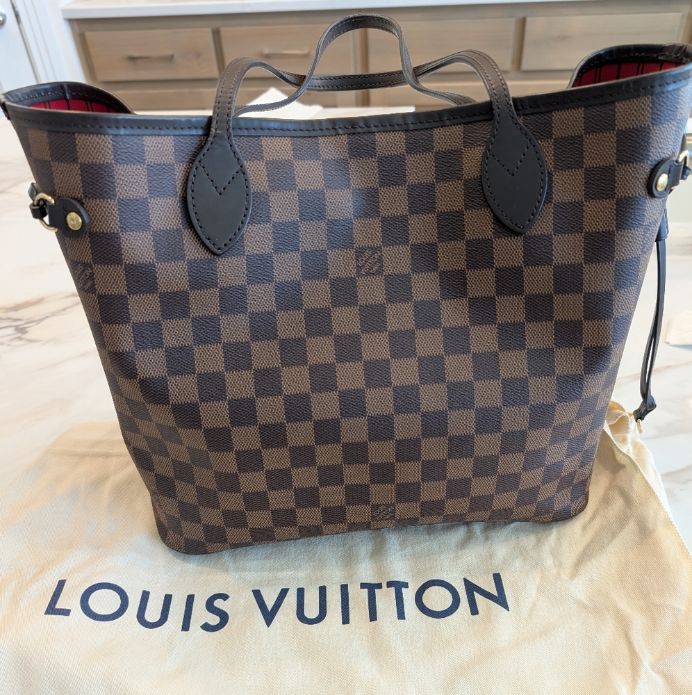 Louis Vuitton Neverfull